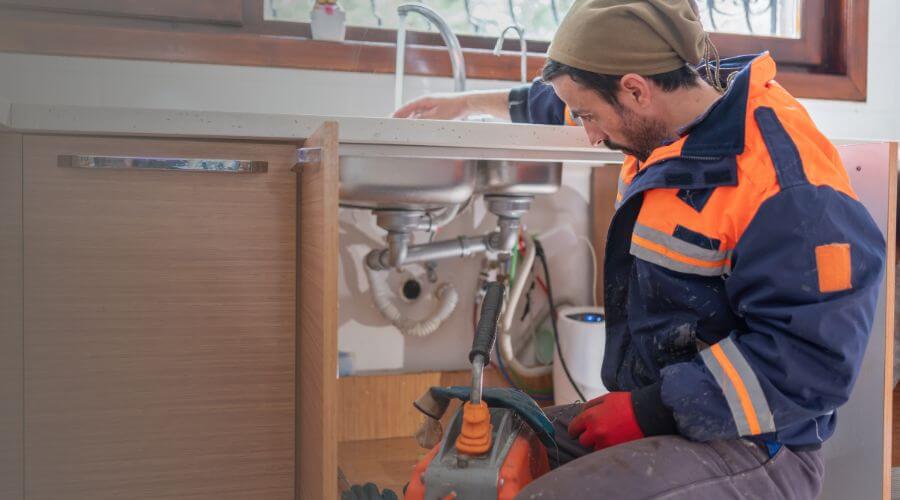 Professional bathroom faucet installation services in San Diego, CA